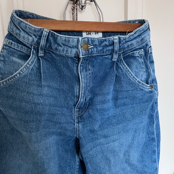 H&M Lee highwaisted jeans - Picture 2 of 4